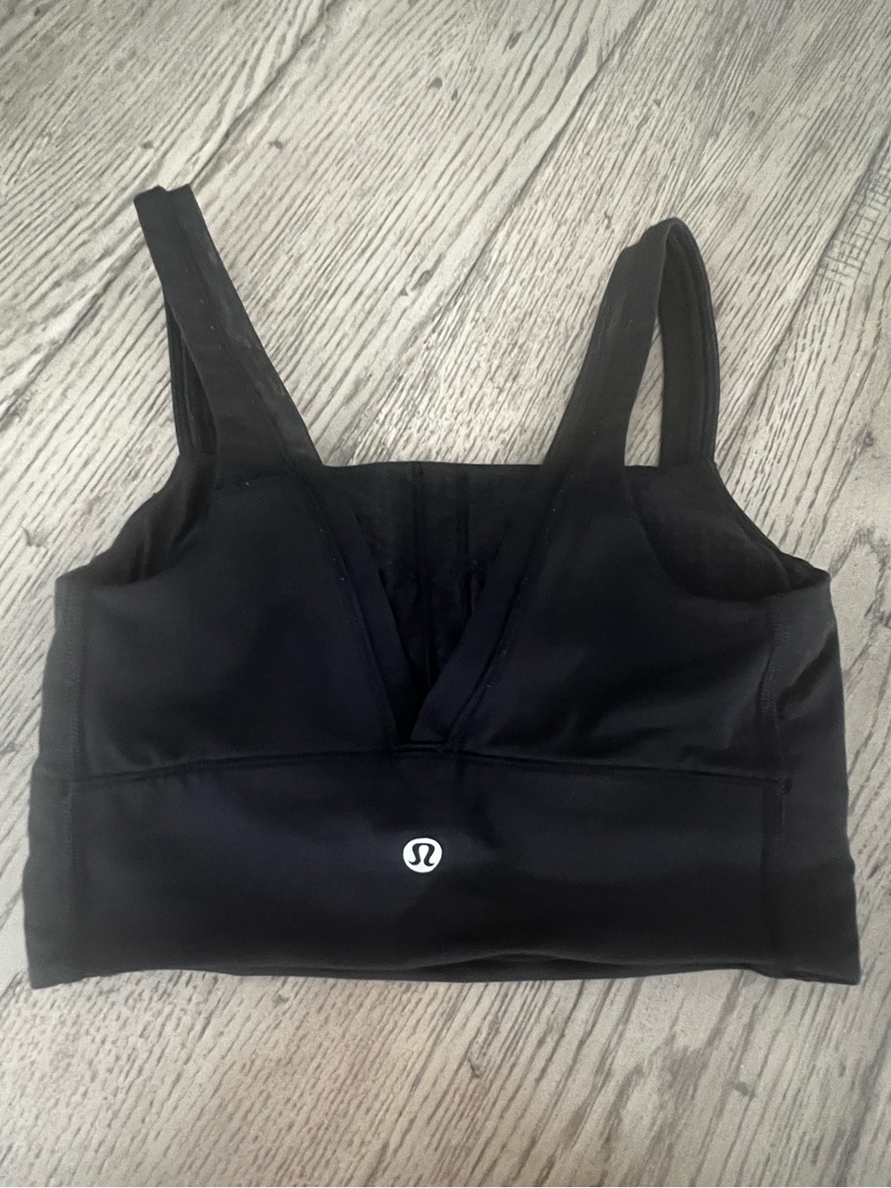 Lululemon Black Sports Bra with V-Back. Size 2. Square Top. Mesh Lined Straps.